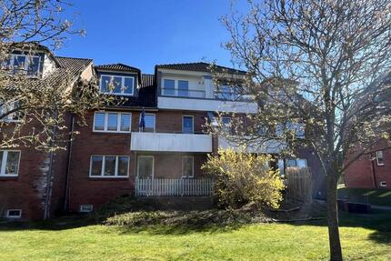 Schöne 2-Raum-Dachgeschosswohnung mit Balkon in Pampow zu vermieten