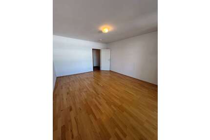 Wohnung zum Mieten in München 750,00 € 32.21 m²