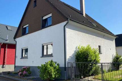 Haus zum Kaufen in Linkenheim-Hochstetten 349.000,00 € 132.44 m²