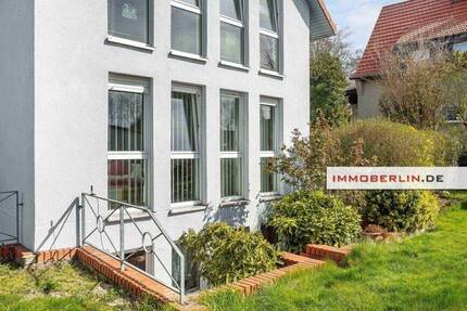 899.000,00&nbsp;EUR Kaufpreis, ca.&nbsp; 150,00&nbsp;m&sup2;&nbsp;Wohnfl&auml;che in Blankenfelde Mahlow (PLZ: 15831)