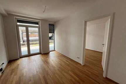 Moderne 2-Zimmer-Souterrain-Wohnung mit Terrasse und EBK! - Herzogenaurach