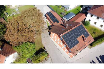 Modernes Wohnen mit top Energiestandard und historischen Facetten - Stammham