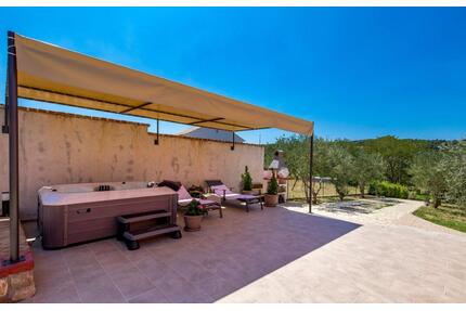 Ferienhaus mit Whirlpool und Olivengarten Insel Rab - Nürnberg Langwasser