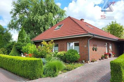 Toller Bungalow in Wiesmoor - 1.190,00&nbsp;EUR Kaltmiete, ca.&nbsp; 126,00&nbsp;m&sup2;&nbsp;Wohnfl&auml;che in Wiesmoor (PLZ: 26639)
