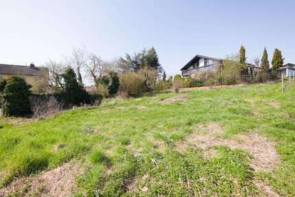 Grundstück zu verkaufen in Großkarlbach 198.000,00 € 761 m²