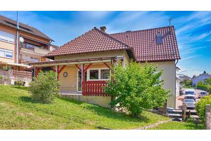 Haus zum Kaufen in Niefern-Öschelbronn Öschelbronn 390.000,00 € 166 m² - Niefern-Öschelbronn / Öschelbronn