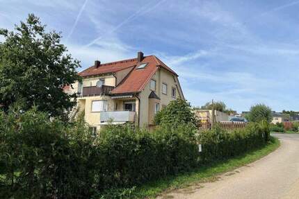 Schöne DHH am Ortsrand mit unverbautem Blick 147qm Wohnfläche 7 Zimmer Einziehen & Wohlfühlen - Itzgrund Gleußen