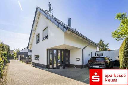 Haus zum Kaufen in Kaarst 699.000,00 € 157.01 m²