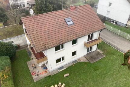 Mehrfamilienhaus mit 3 Wohnungen - Freiburg im Breisgau Brühl