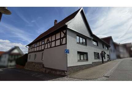 Haus zum Kaufen in Beuren 199.000,00 € 180 m²