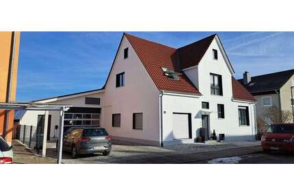 Haus zum Kaufen in Trossingen 859.000,00 € 260 m²