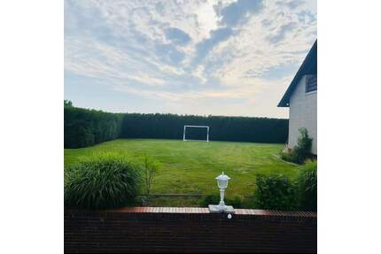 2 Generationen Haus - 789.000,00&nbsp;EUR Kaufpreis, ca.&nbsp; 230,00&nbsp;m&sup2;&nbsp;Wohnfl&auml;che in Barsbüttel (PLZ: 22885) Willinghusen