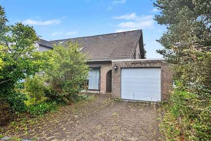 Haus zum Kaufen in Augustdorf 297.500,00 € 138 m²