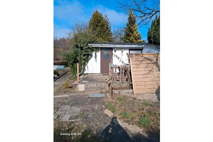 Kleingarten abzugeben - 200,00&nbsp;EUR Kaltmiete, ca.&nbsp; 0,00&nbsp;m&sup2; in Schwerin (PLZ: 19053)