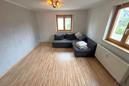 Haus zum Mieten in Schopfloch 1.095,00 € 140 m²
