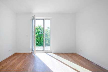 Wohnung zum Mieten in Berlin 1.670,00 € 97.31 m²