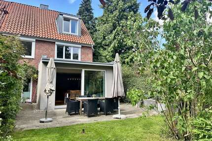 Haus zum Kaufen in Hamburg 700.000,00 € 162.36 m²