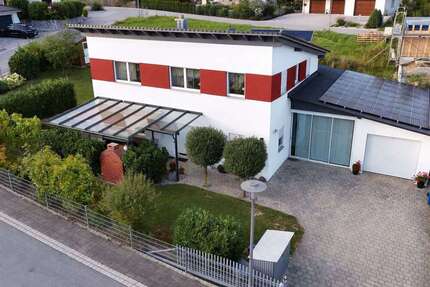 Haus zum Mieten in Eggenfelden 1.750,00 € 179 m²