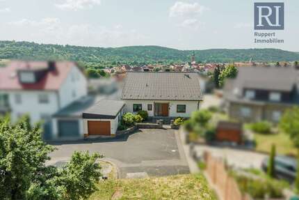 Haus zum Kaufen in Eibelstadt 724.000,00 € 120 m²