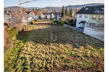 GROßZÜGIG IM ORTSKERN - 760.000,00&nbsp;EUR Kaufpreis, ca.&nbsp; 1.843,00&nbsp;m&sup2; in Oberderdingen (PLZ: 75038)