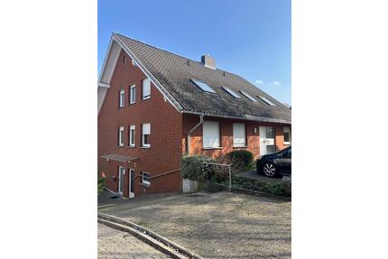 Attraktive 2-Zimmer-Souterrainwohnung mit Garten und Terrasse in ruhiger Zentrumslage von Rinteln