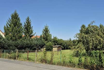 Grundstück zu verkaufen in Caaschwitz 37.000,00 € 756 m²