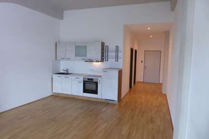 Wohnung zum Mieten in Chemnitz 430,00 € 50 m²