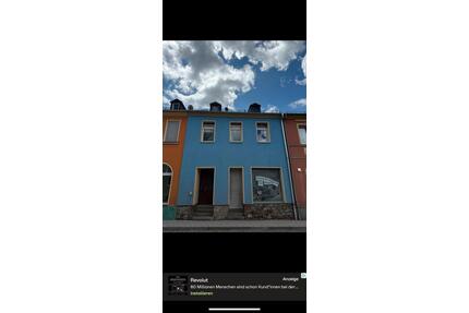 Ein-Zweifamilienhaus - 30.000,00&nbsp;EUR Kaufpreis, ca.&nbsp; 180,00&nbsp;m&sup2; in Schleiz (PLZ: 07907)