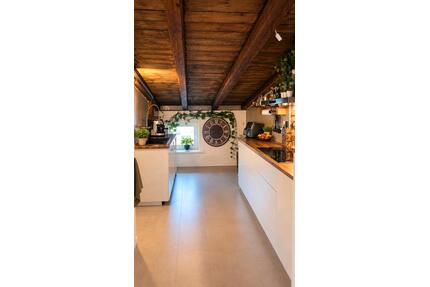 Sanierte Altbau Wohnung , 3 Zimmer Dachgeschoss - Lübeck Sankt Lorenz Nord