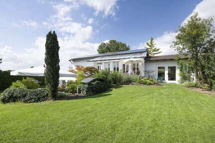 Haus zum Kaufen in Ebersberg 1.690.000,00 € 264 m²