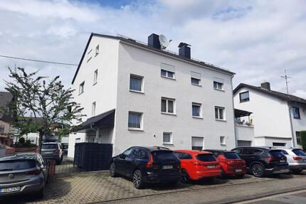 4 Zimmer Wohnung, 2.OG, ruhige Wohnlage in Ortsmitte Nordenstadt - Wiesbaden Mainz-Amöneburg