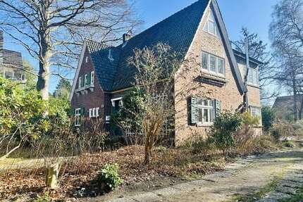 Haus zum Kaufen in Hamburg Lokstedt 2.400.000,00 € 212 m² - Hamburg / Lokstedt