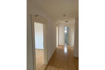 Wohnung zum Kaufen in Landau 188.000,00 € 70 m²