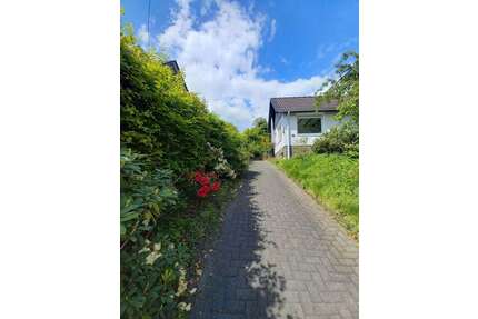 Haus zum Kaufen in Wiehl 225.000,00 € 100 m²