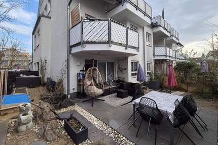 3,5 Zimmer Wohnung mit Garten und TG-Stellplatz sucht neue Bewohner - Bietigheim-Bissingen