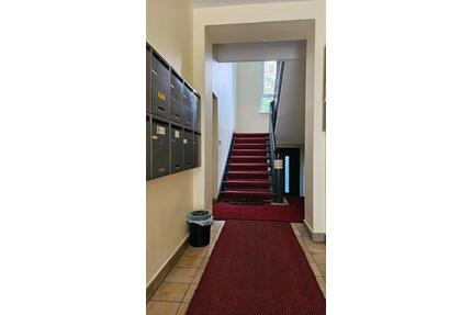 Stilvolle helle 2-Zimmer-Wohnung - Berlin Tempelhof-Schöneberg