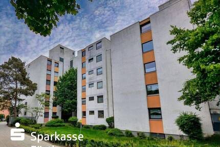 Wohnung in Nürnberg - 298.000,00&nbsp;EUR Kaufpreis, ca.&nbsp; 86,00&nbsp;m&sup2;&nbsp;Wohnfl&auml;che in Nürnberg (PLZ: 90431) Großreuth b Schweinau