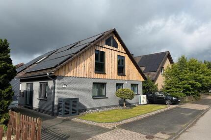 Großes 1 Familien Haus zu Verkaufen - Oerlinghausen