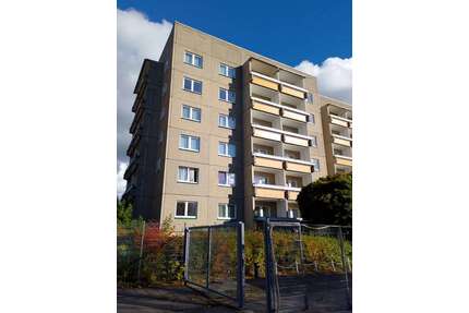 Wohnung zum Mieten in Rötha 377,30 € 53.9 m²