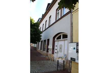 Haus zum Kaufen in Mylau 199.000,00 € 283 m²