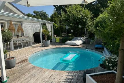 Wohnen wie im Urlaub - hochwertiger Bungalow mit Pool - Ziethen