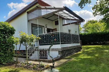 Ferienhaus - 135.000,00&nbsp;EUR Kaufpreis, ca.&nbsp; 30,00&nbsp;m&sup2; in Borrentin (PLZ: 17111)