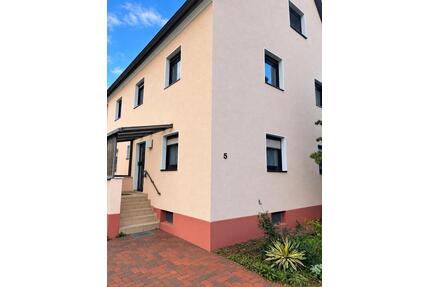 2 Zimmer- Wohnung - 670,00&nbsp;EUR Kaltmiete, ca.&nbsp; 45,00&nbsp;m&sup2; in Oberasbach (PLZ: 90522)