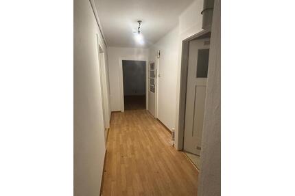 Mietwohnung für 1-2 Personen - 670,00&nbsp;EUR Kaltmiete, ca.&nbsp; 45,00&nbsp;m&sup2; in Oberasbach (PLZ: 90522)