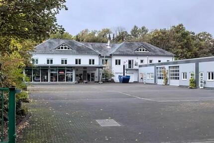 Bürofläche in Betzdorf - 2.996,00&nbsp;EUR Kaltmiete, ca.&nbsp; 418,00&nbsp;m&sup2; in Kirchen (Sieg) (PLZ: 57548)