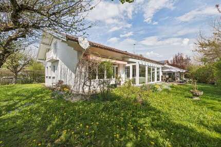 Haus zum Kaufen in Übersee 1.090.000,00 € 341.43 m²