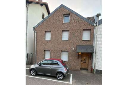 Haus zum Kaufen in Eschweiler 229.000,00 € 104.2 m²