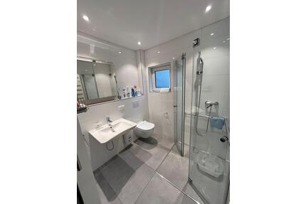 Große Wohnung mit Geschäftshaus einzeln oder separat zu vermieten - Reinheim