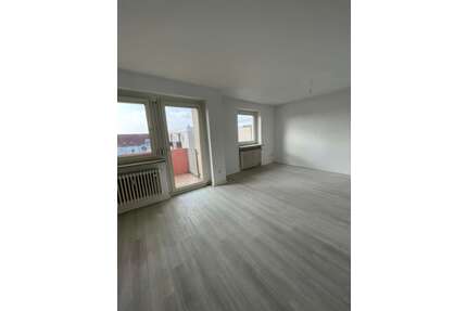 Wohnung zum Mieten in Amberg 399,69 € 91.58 m²