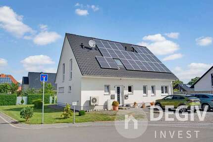 Haus zum Kaufen in Warburg 380.000,00 € 171 m²